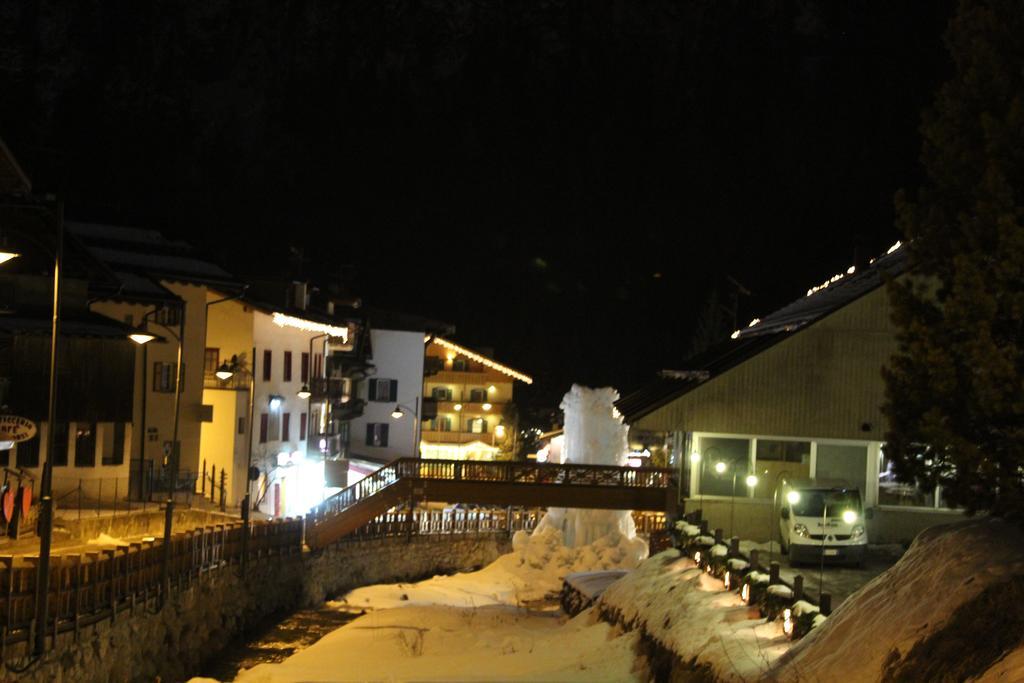 Appartamento Niki Campitello Campitello di Fassa Dış mekan fotoğraf